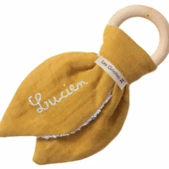 Anneau de dentition en bois Jaune moutarde (personnalisable)