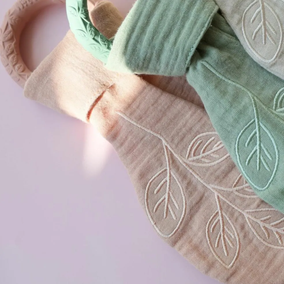 Anneau de dentition Leaf Rose