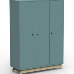 Armoire 3 portes Madavin avec pieds en bouleau (coloris au choix)