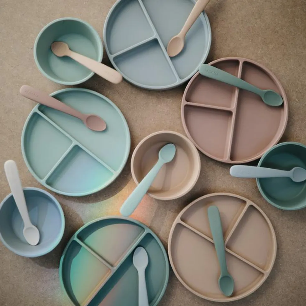 Assiette à compartiments en silicone avec ventouse Powder blue