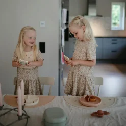 Bavoir à poche en silicone Butterflies