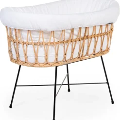 Berceau en rotin avec pieds en métal