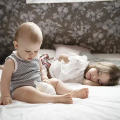 Biberon anti-colique en silicone sand (150 ml)