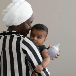 Biberon anti-colique en silicone sand (150 ml)