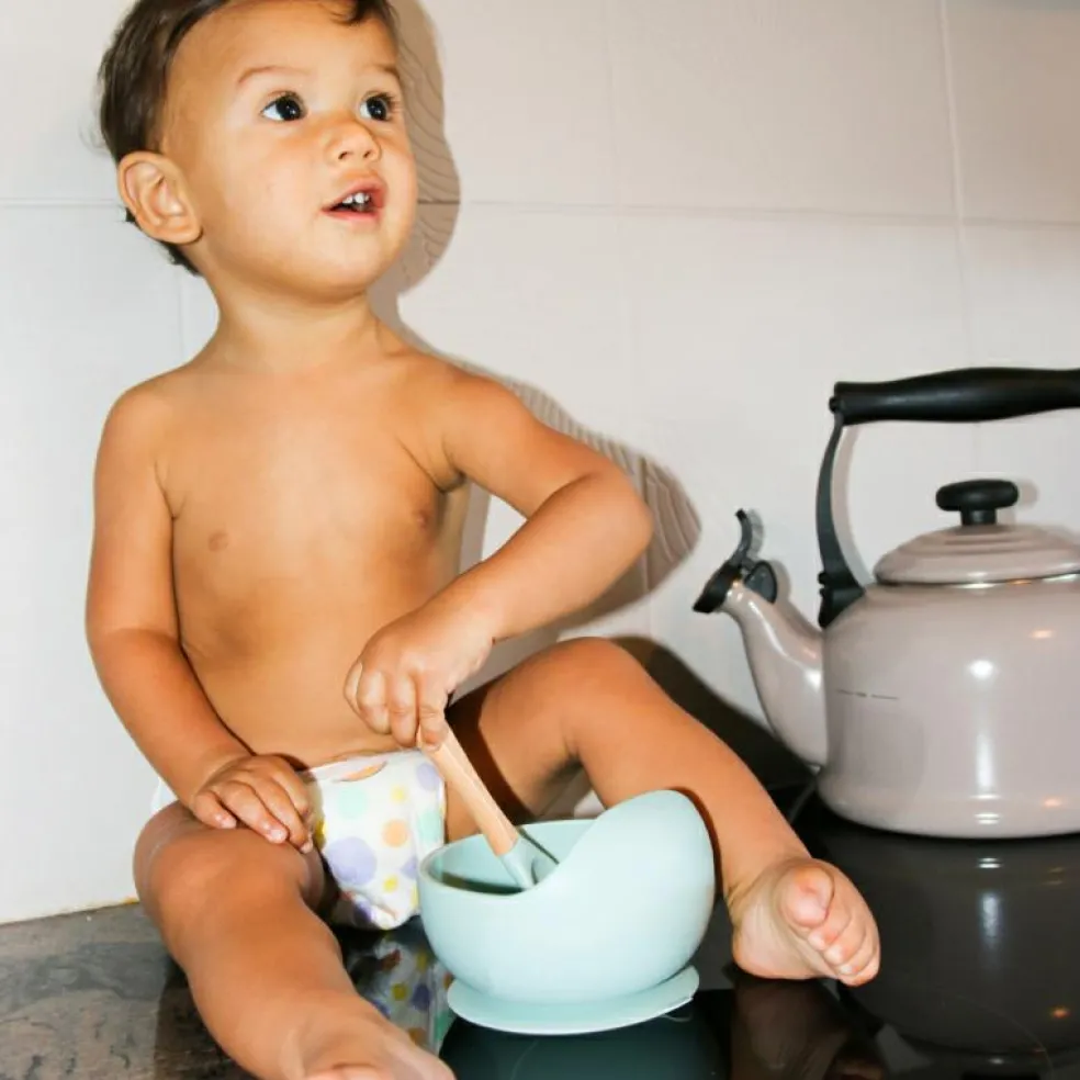 Bol ventouse et cuillère bleu