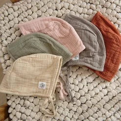 Bonnet de naissance en mousseline nature (3-6 mois)