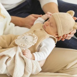 Bonnet de naissance Ours en maille Caramel (0-1 mois)
