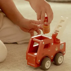 Camion de pompiers 1er âge en bois