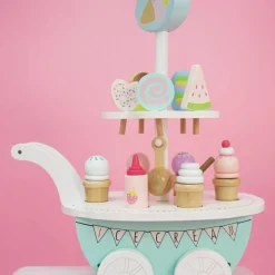 Chariot de crèmes glacées en bois