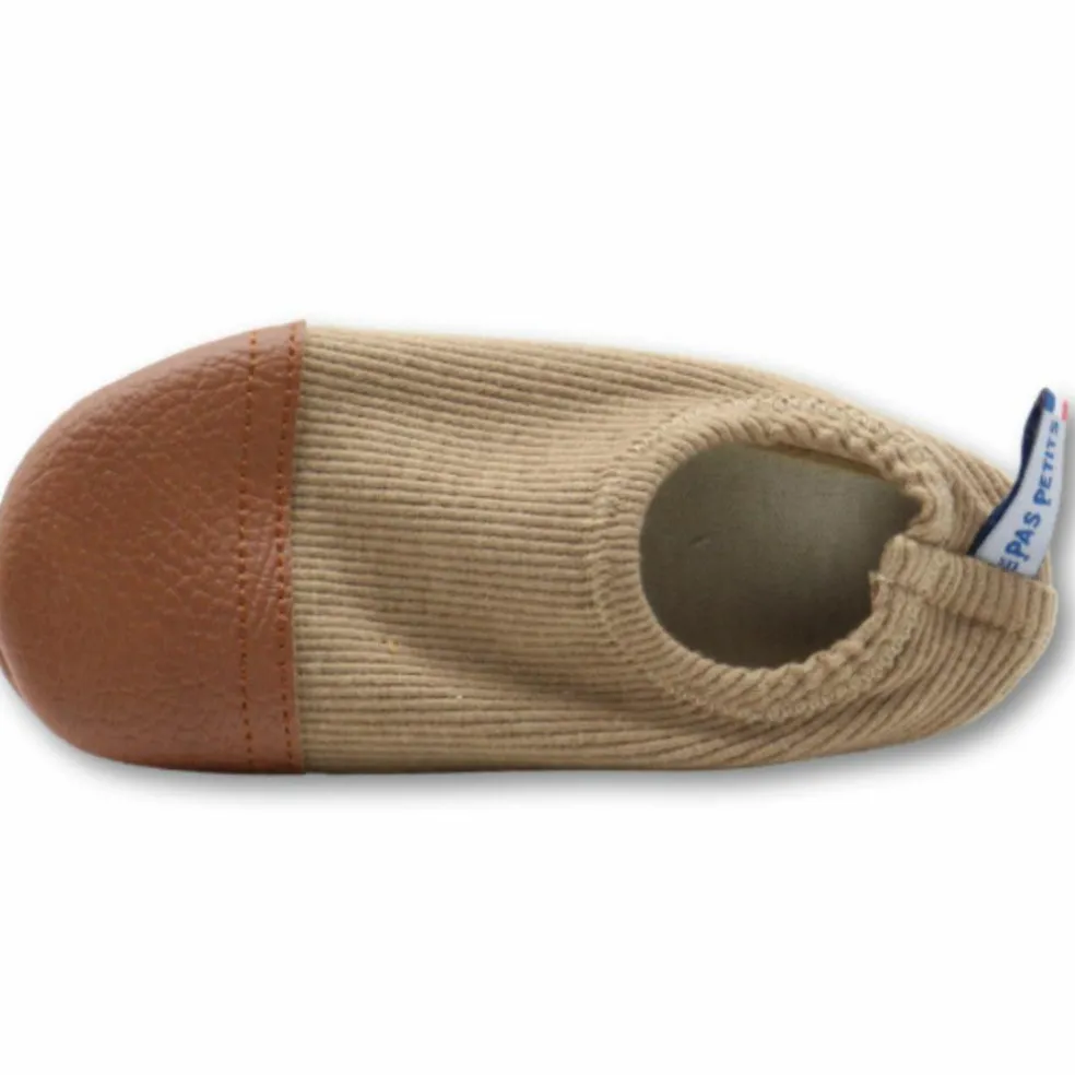 Chaussons Les Petits Jerseys Noisettes (pointures 21-23)