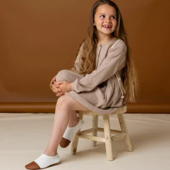 Chaussons Les Petits Velours Ivoire (pointures 24-26)