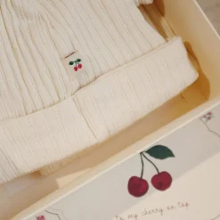 Coffret naissance Nia Cherry (3 mois)