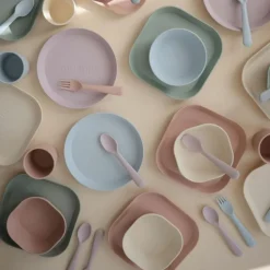 Coffret repas Round Soft Lilac (4 pièces)