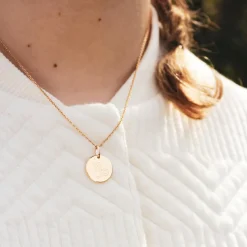 Collier chaîne médaille Capricorne personnalisable (plaqué or)