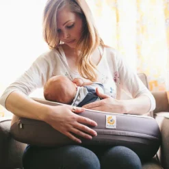 Coussin d'allaitement avec sangle Natural Curve