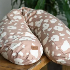 Coussin de grossesse Big Flopsy™ Jersey de coton imprimé Savannah Bloom