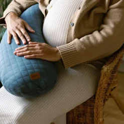 Coussin de grossesse Big Flopsy™ Fleur de coton gris mineral