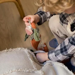 Coussin de sol jeu Tic-Tac-Toe x Oli & Carol (50 x 20 cm)