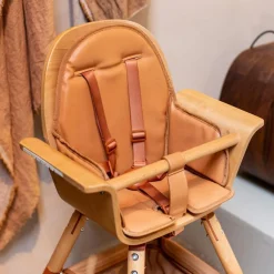 Coussin effet cuir nude pour chaise haute Evolu