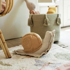 Coussin escargot Lazy Snail (40 x 22 cm)