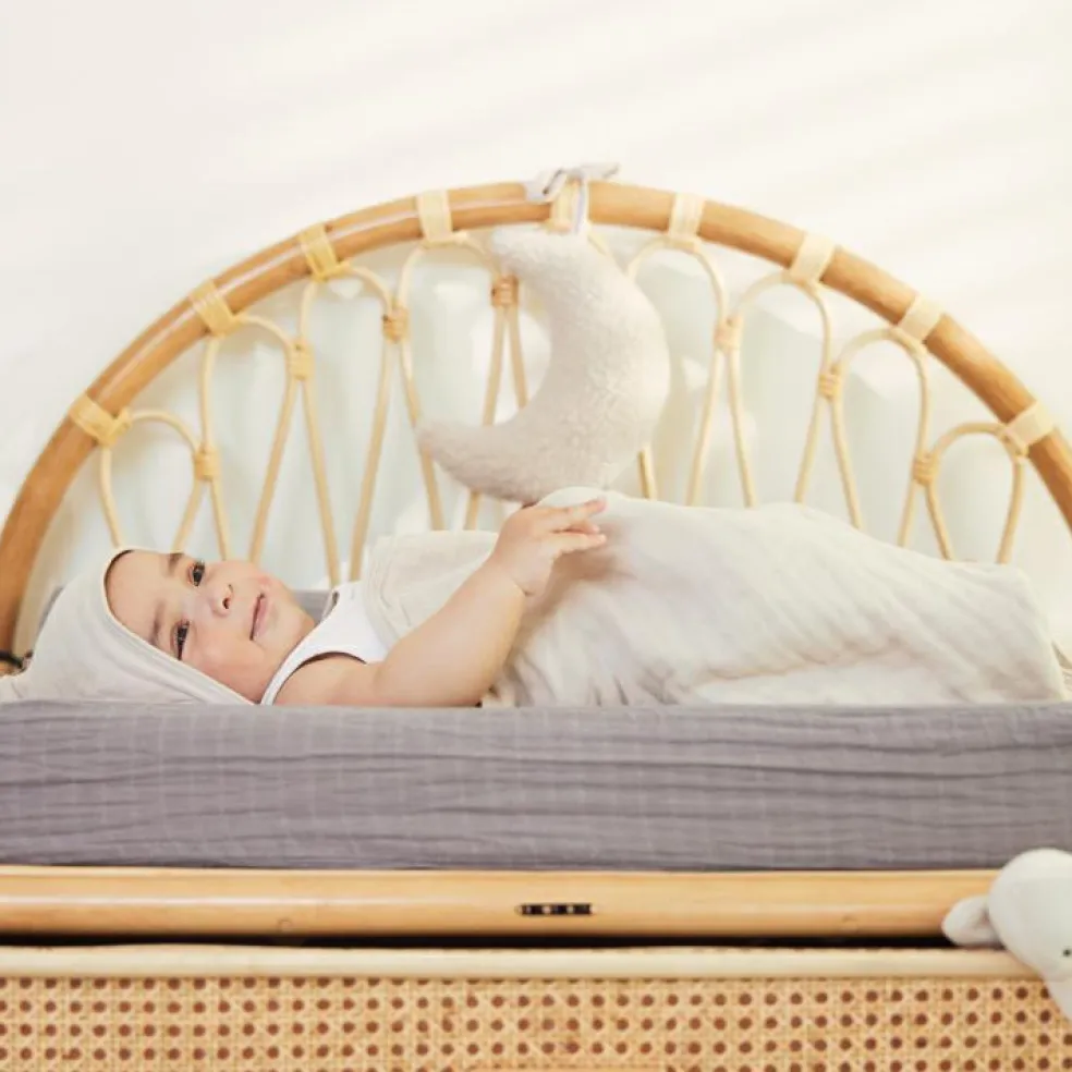 Coussin musical à suspendre Lune Nougat