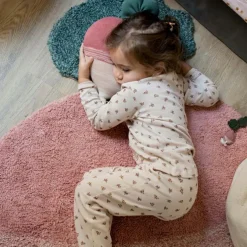 Coussin tricoté en coton Ramona le radis x Oli & Carol (30 x 30 cm)