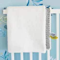 Couverture bébé en polaire Yoca le koala blanc (70 x 100 cm)