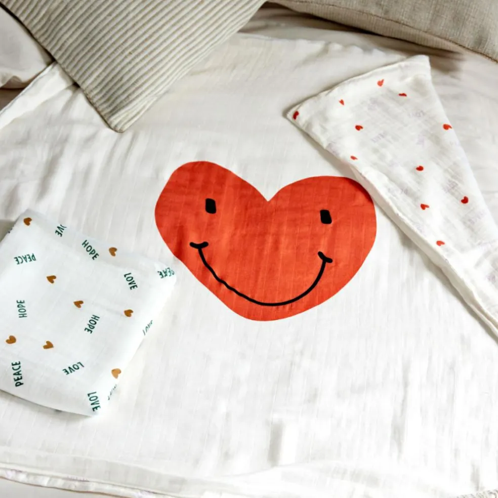 Couverture Happy Rascals Coeur (100 x 100 cm)