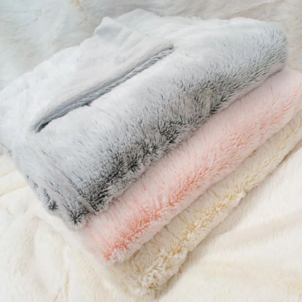 Couverture Microdoux Snow crème (75 x 100 cm)