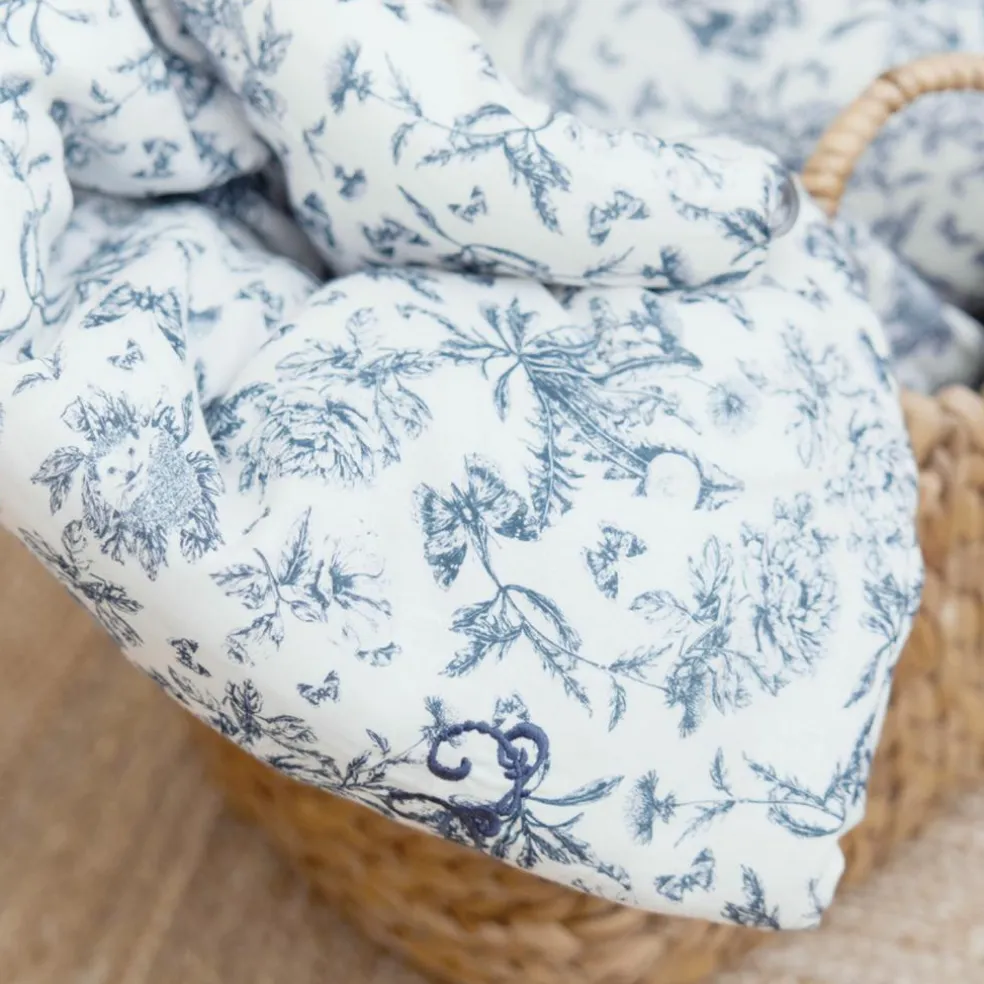 Couverture Toile de Jouy bleu