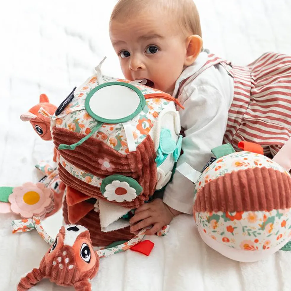 Cube d'activités Mélimélos la biche (12 cm)