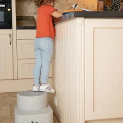 Double marche pied gris