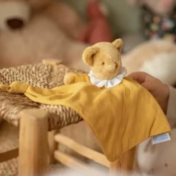 Doudou plat avec hochet Ours Curry