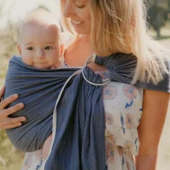 Echarpe de portage Sling sans noeud tissé en coton bio bleu cobalt