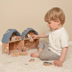 Ferme en bois Little Farm