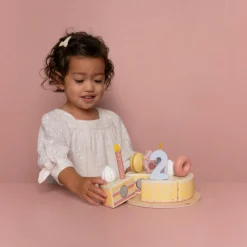 Gâteau d'anniversaire Rose