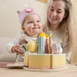 Gâteau d'anniversaire Rose
