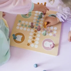 Jeu de petits chevaux en bois