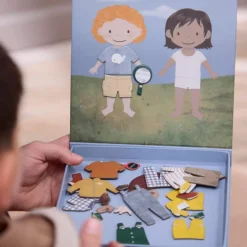 Jeu magnétique Personnages à habiller