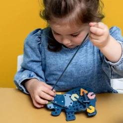 Jeux de laçage bois animaux