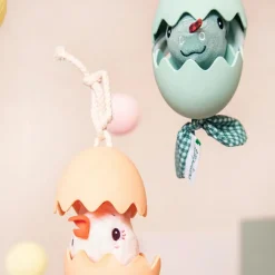 Jouet d'activités à suspendre Paulette oeuf dansant