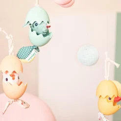 Jouet d'activités à suspendre Gaspard oeuf dansant