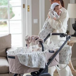 Lange Nara (120 x 120 cm)