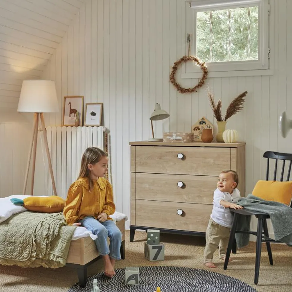 Lit bébé évolutif en chêne blond noir Marcel (70 x 140)