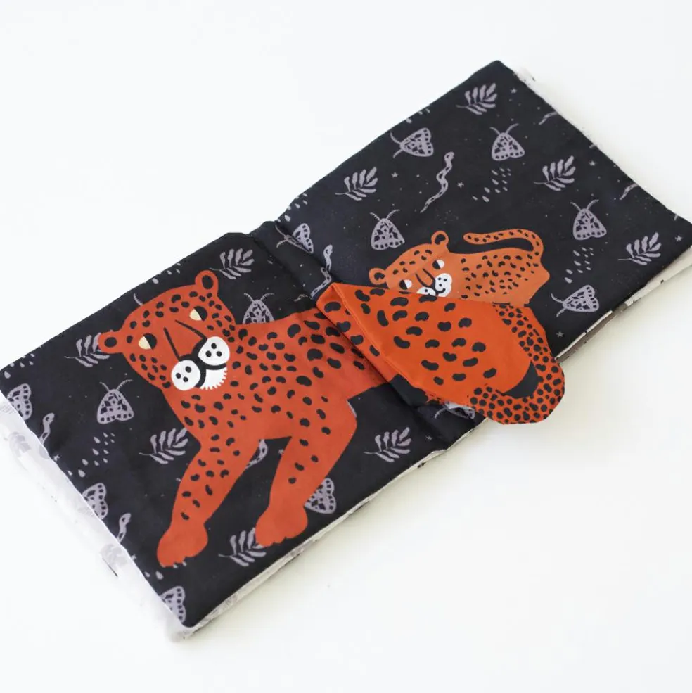 Livre bébé en tissu Peekaboo Jungle