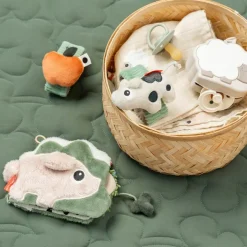 Livre d'éveil sensoriel Tiny farm Multicolore