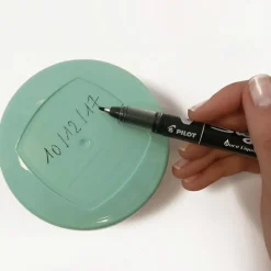 Lot de 4 Babybols avec couvercles de couleurs (120 ml)