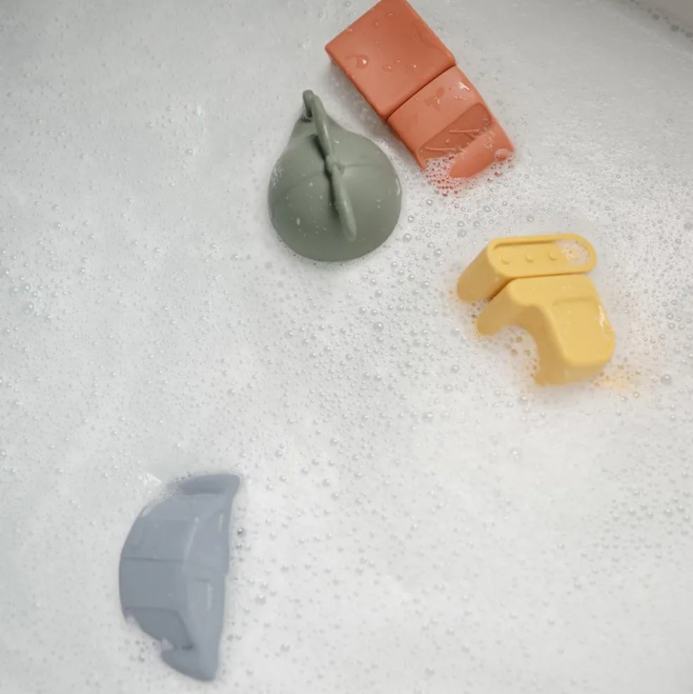 Lot de 4 jouets de bain Vehicules