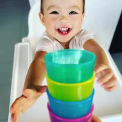 Lot de 4 petites tasses multicolores