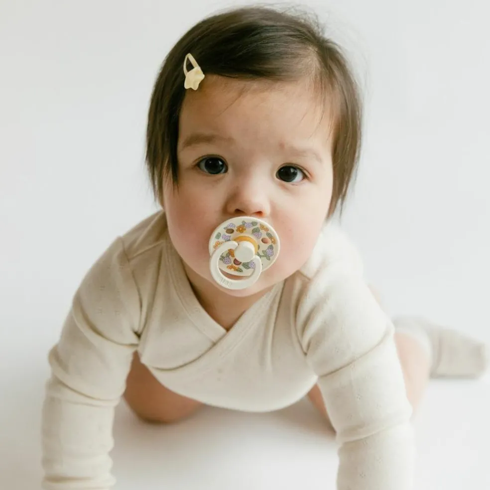 Lot de 2 sucettes en latex Colour Strawberries-Cream (0-6 mois)